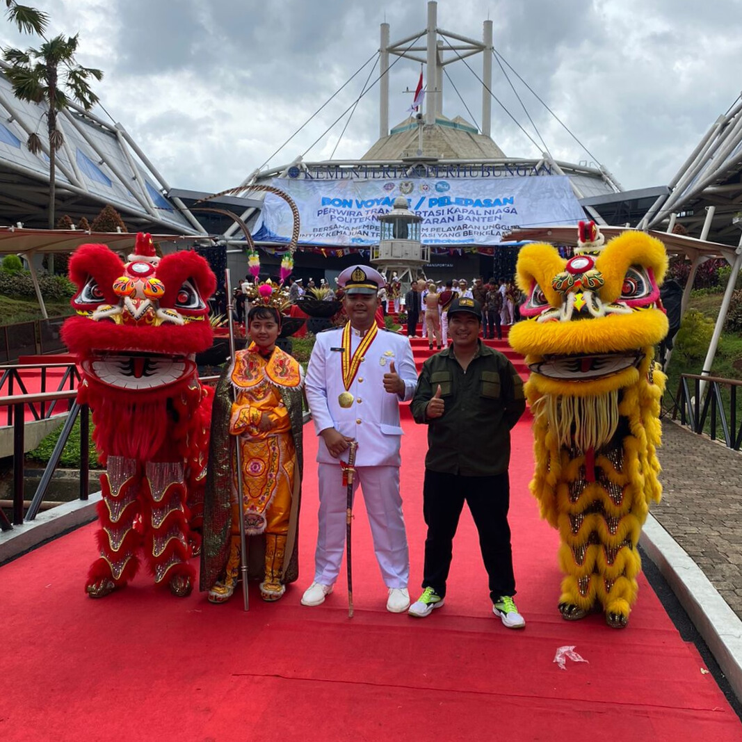 barongsai_akademi_dragon_point_pik_2_cong_jun_ching_lion_dance_tni barongsai_akademi_dragon_point_pik_2_cong_jun_ching_lion_dance_tni